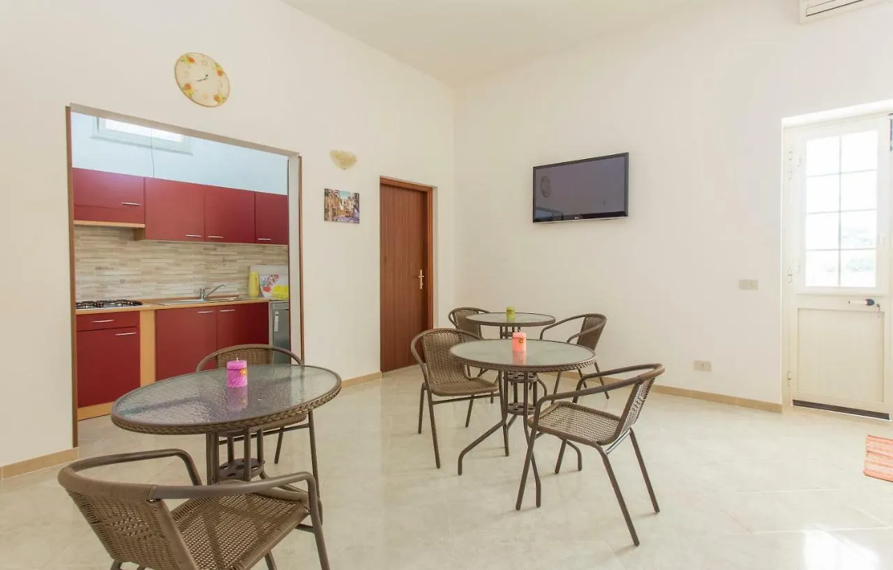 B&B Isole Dello Stagnone Birgi Vecchi Bed & Breakfast